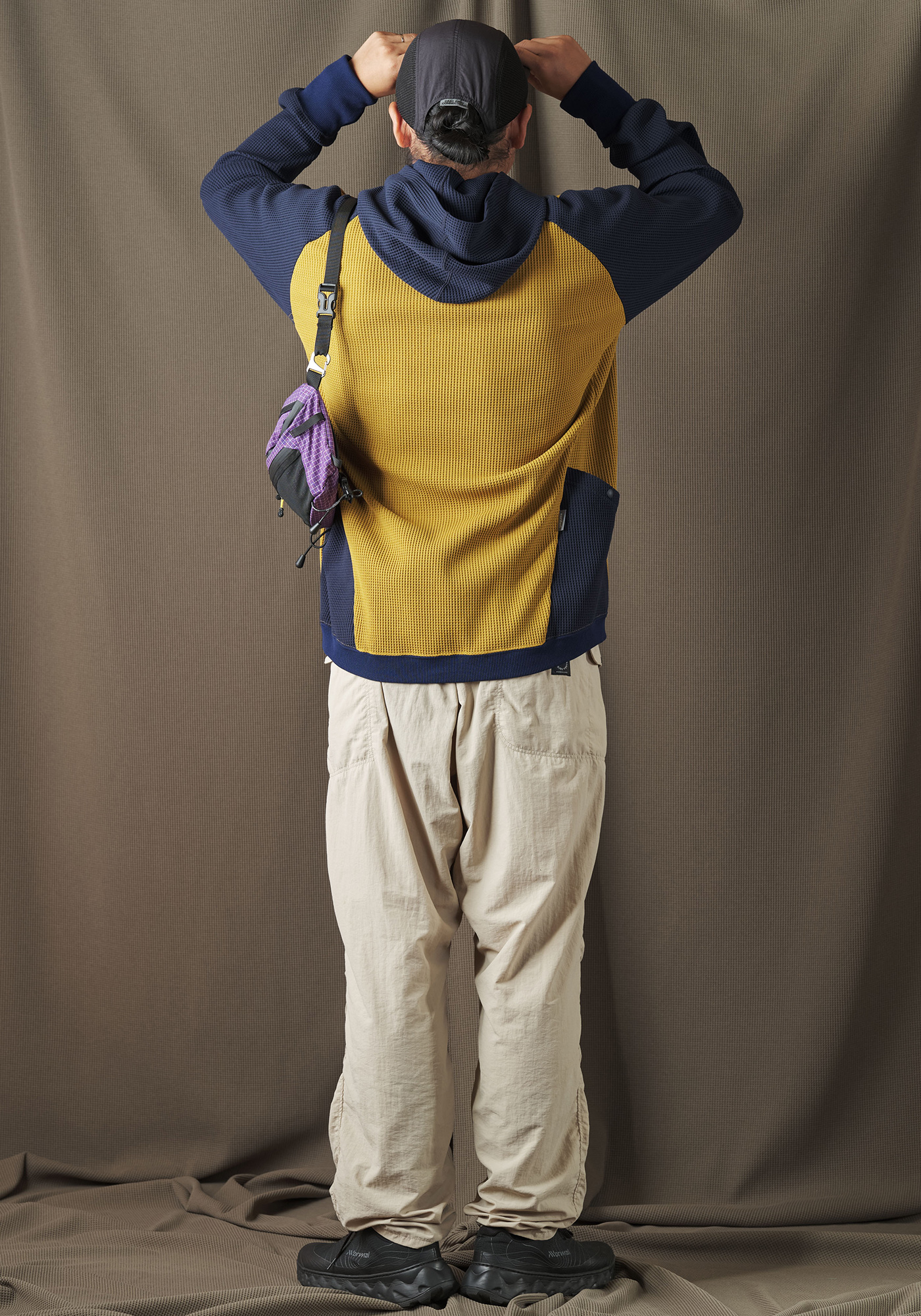 着用モデル:身長:178cm / XLサイズ着用