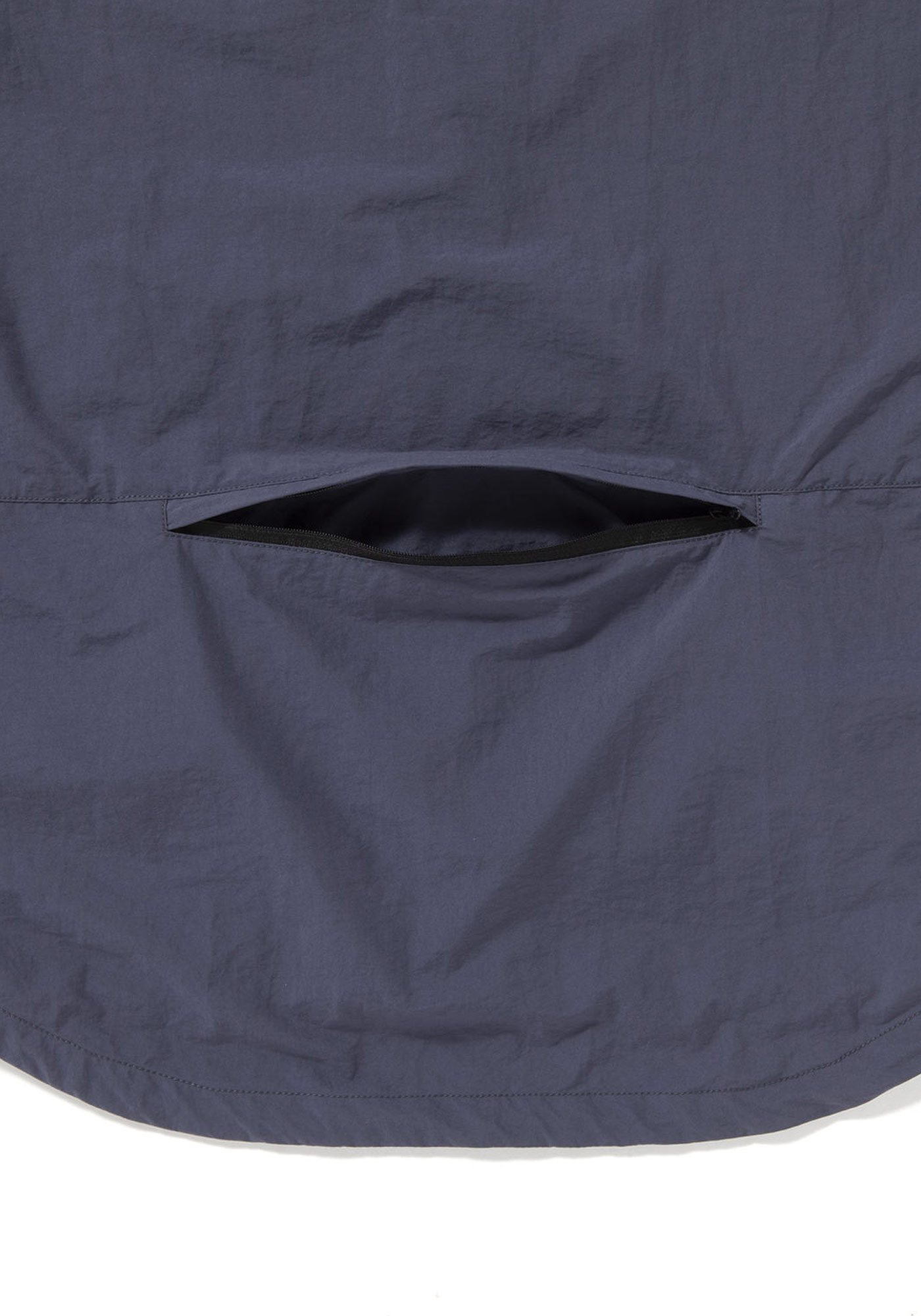 ポケッタブルウインドブレーカー