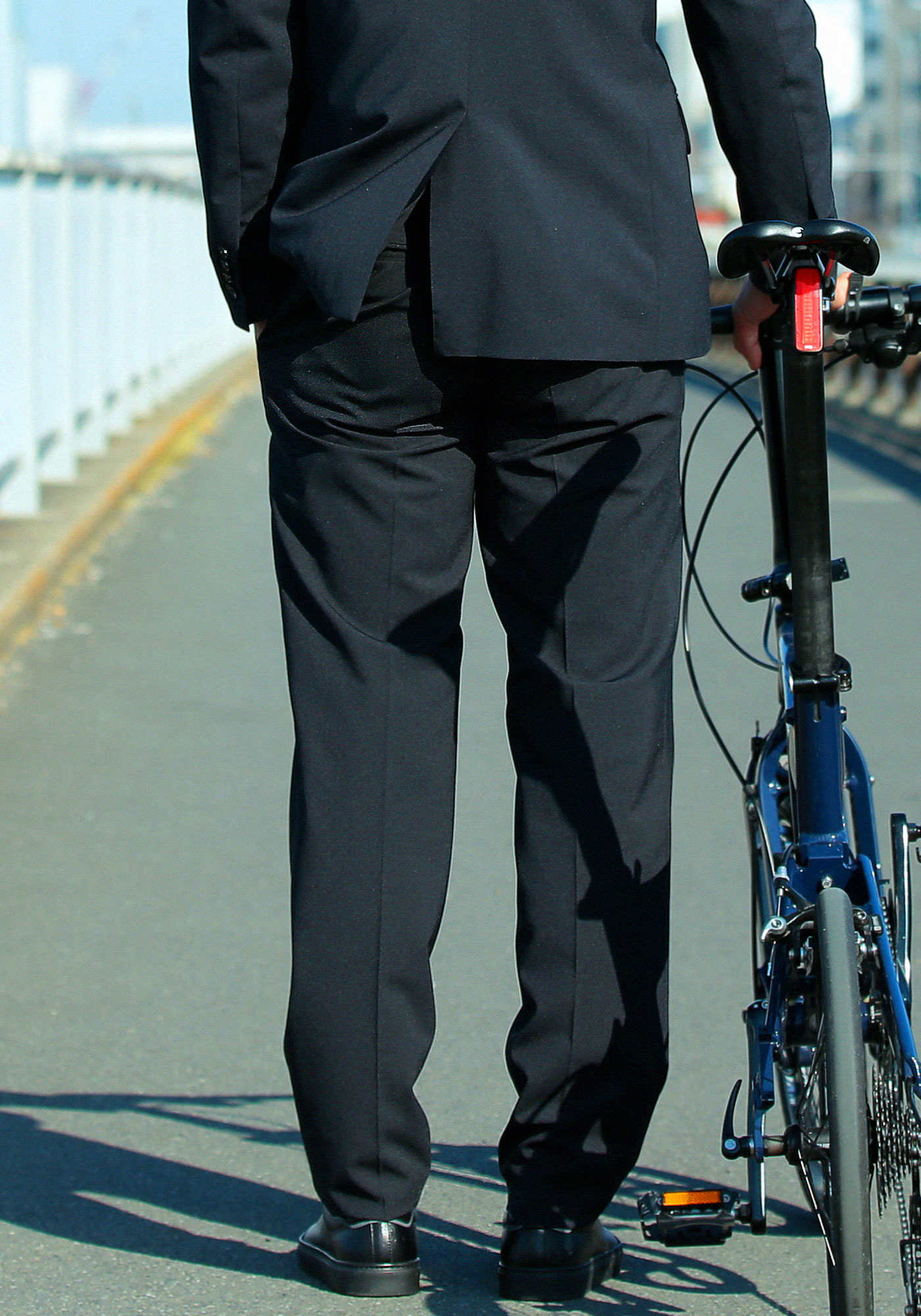 サイクルドライスラックス